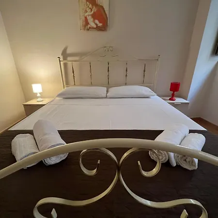 Gioeni House 펜션 체팔루